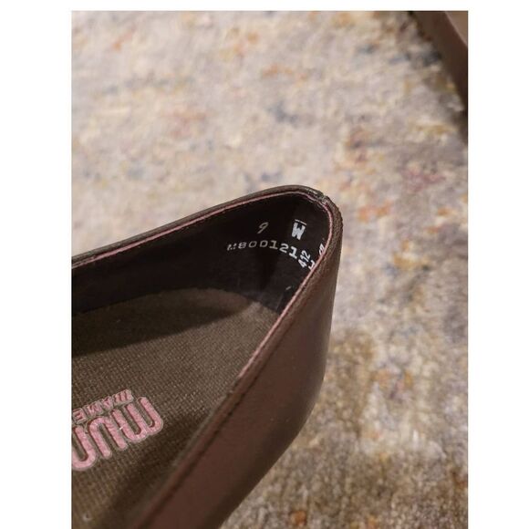Munro Leather Bronze Flats Size 9W - Picture 5 of 9